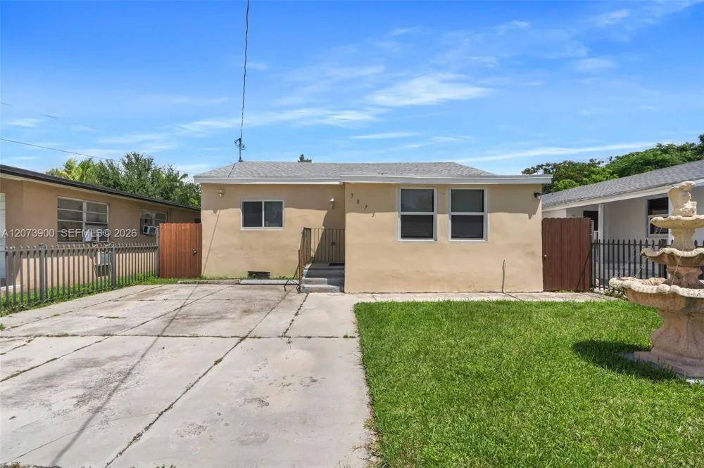 3073 NW 59th St Miami, FL 33142
