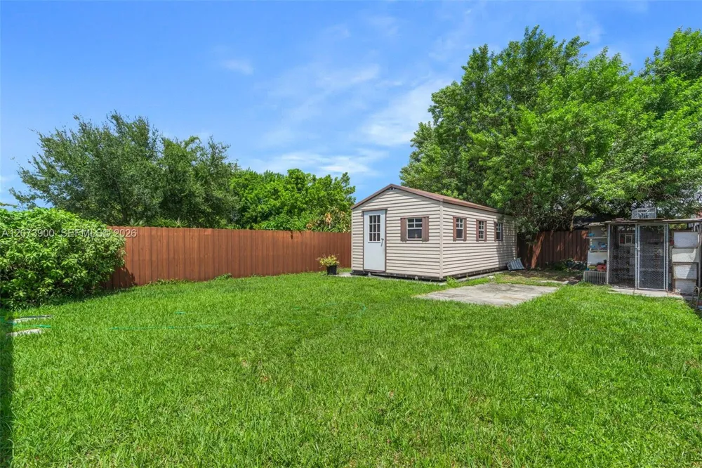 3073 NW 59th St Miami, FL 33142