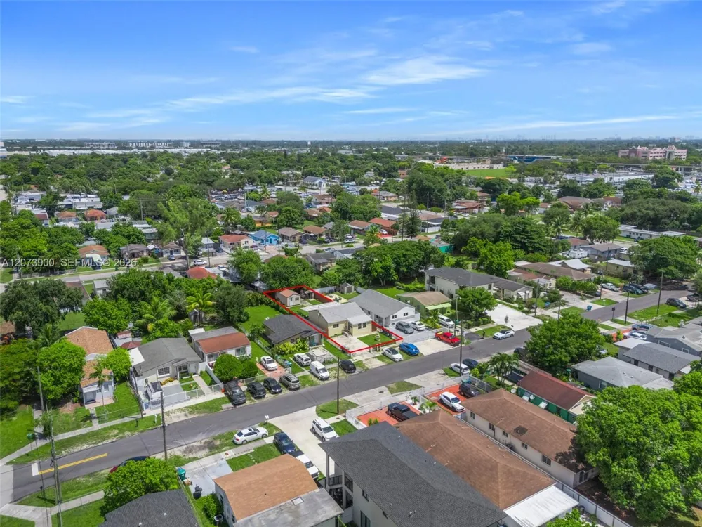 3073 NW 59th St Miami, FL 33142