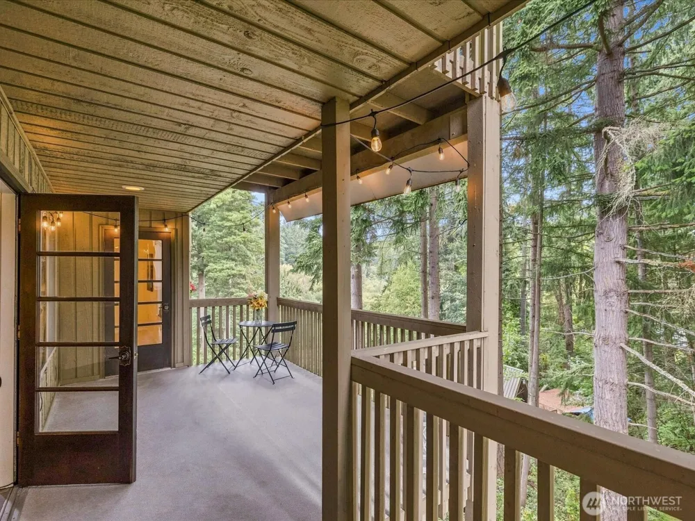 8511 Main Street #205 Edmonds, WA 98026