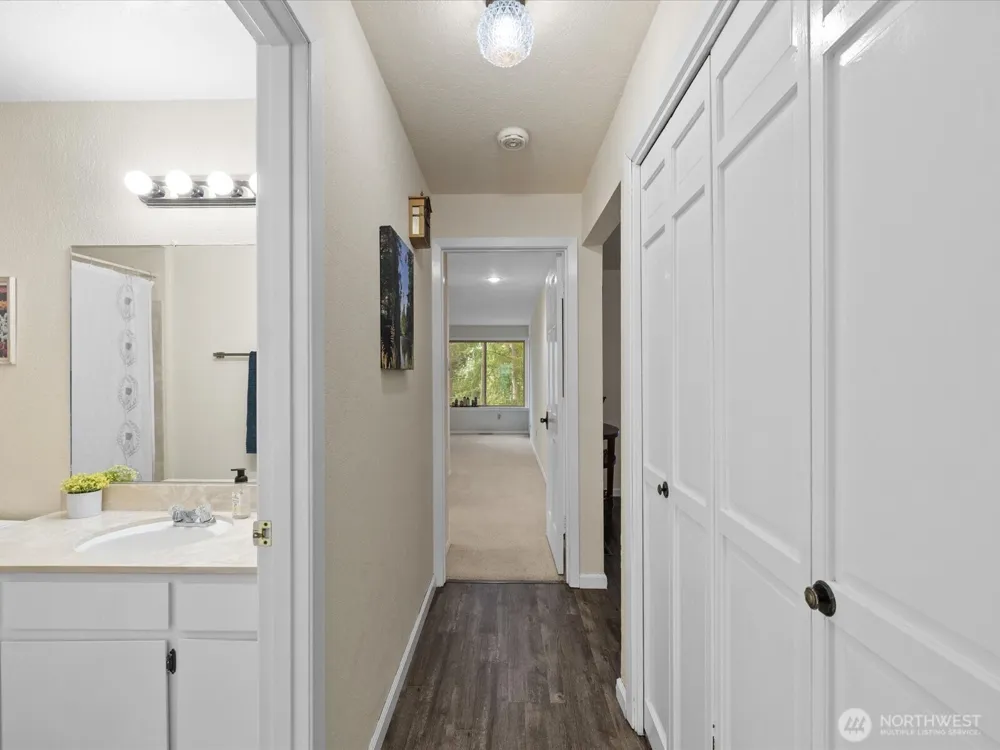 8511 Main Street #205 Edmonds, WA 98026