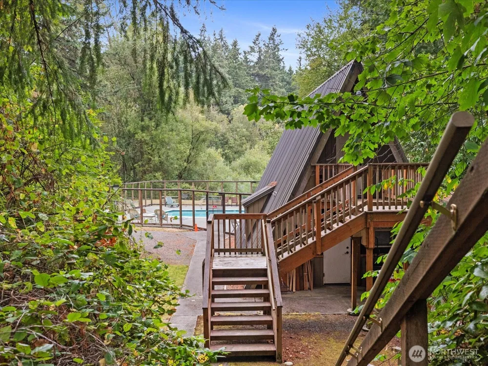8511 Main Street #205 Edmonds, WA 98026