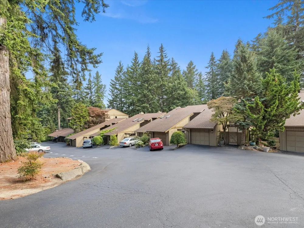 8511 Main Street #205 Edmonds, WA 98026