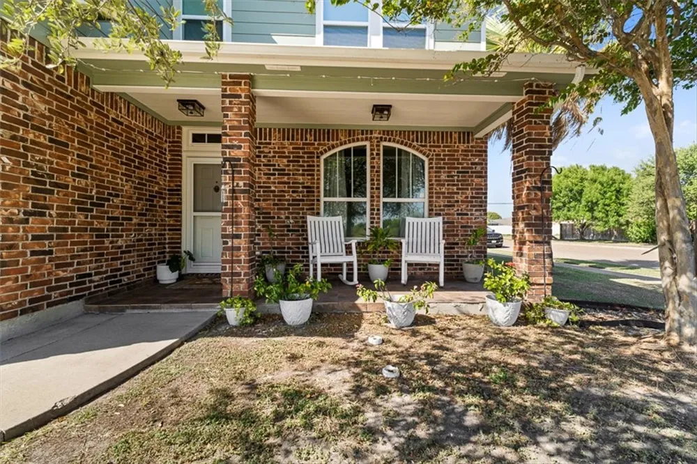 2007 Bay Breeze Street Portland, TX 78374