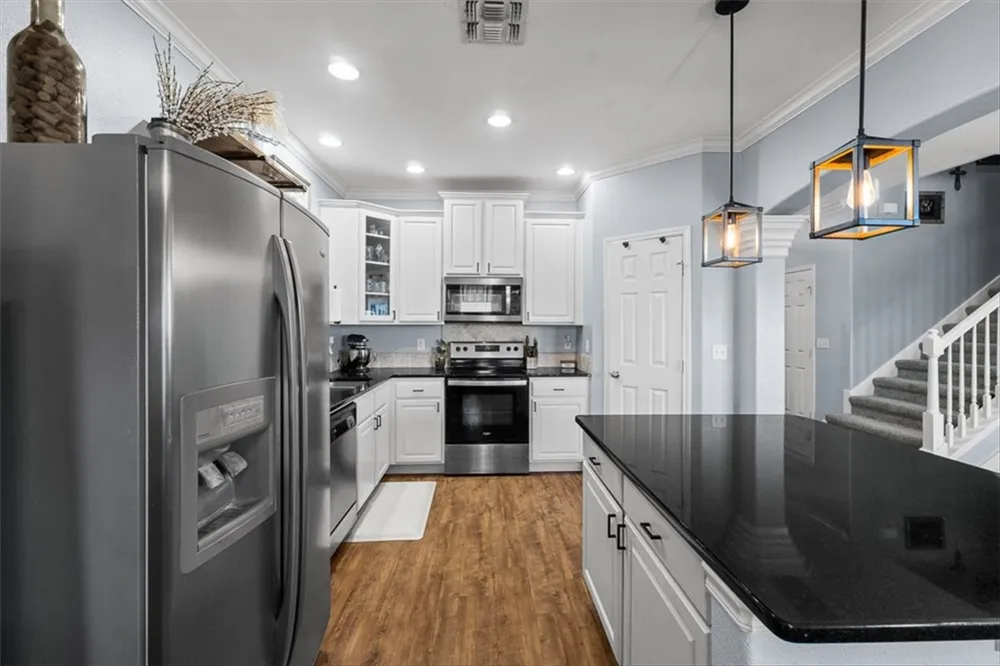 2007 Bay Breeze Street Portland, TX 78374