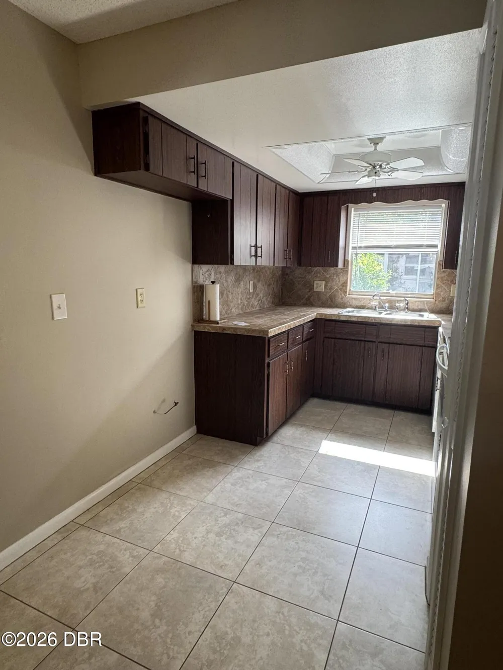 228 Colomba Road Debary, FL 32713