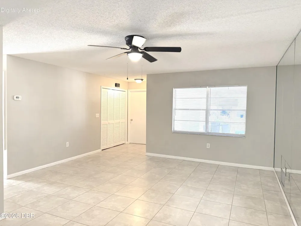 228 Colomba Road Debary, FL 32713