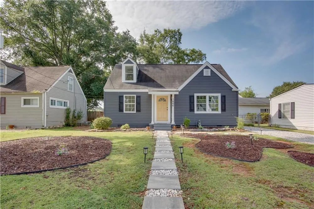 1466 Hardin Avenue College Park, GA 30337