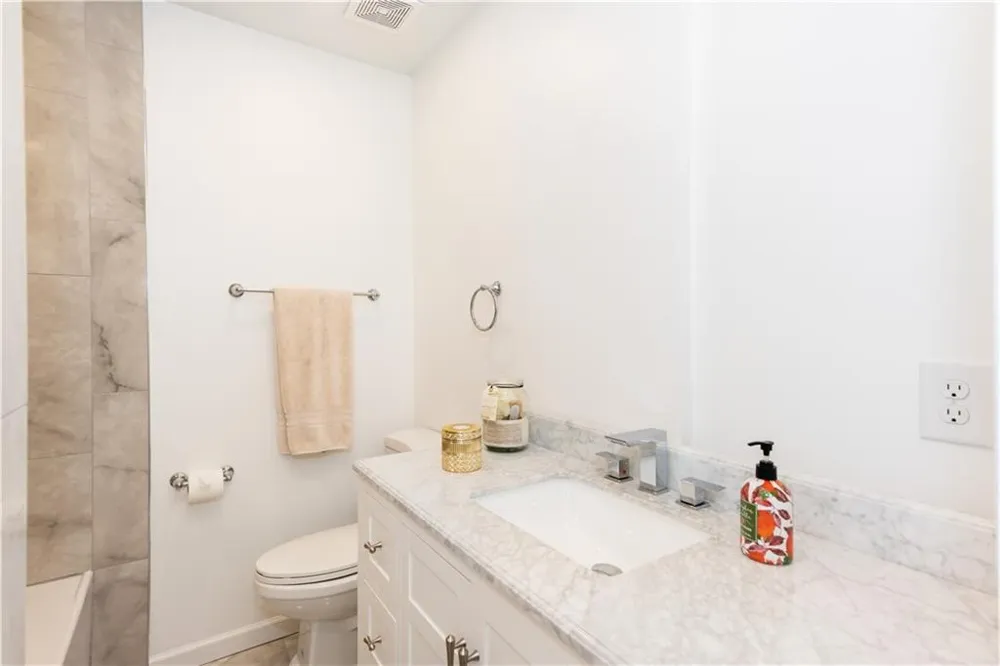 1466 Hardin Avenue College Park, GA 30337