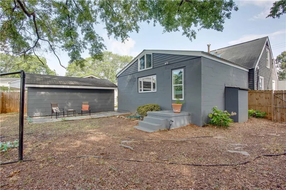1466 Hardin Avenue College Park, GA 30337