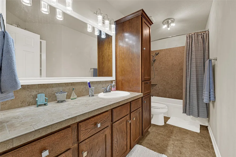 4108 County Road 356 Brazoria, TX 77422