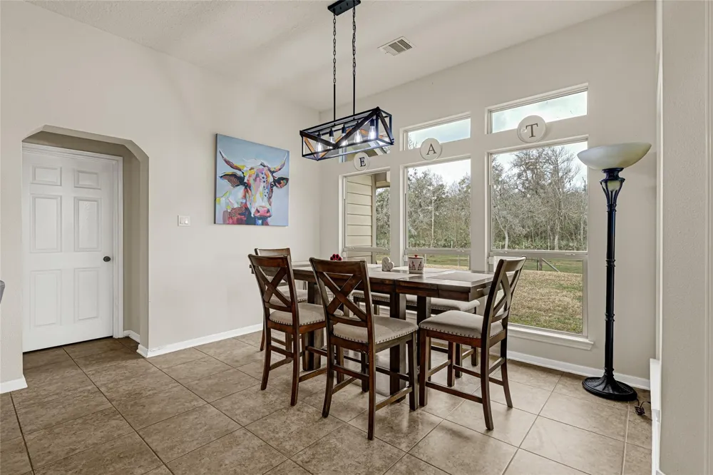 4108 County Road 356 Brazoria, TX 77422