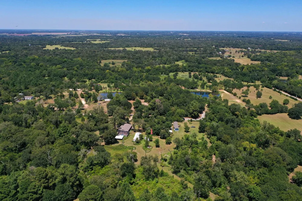 42219 Cedar Creek Road Hempstead, TX 77445