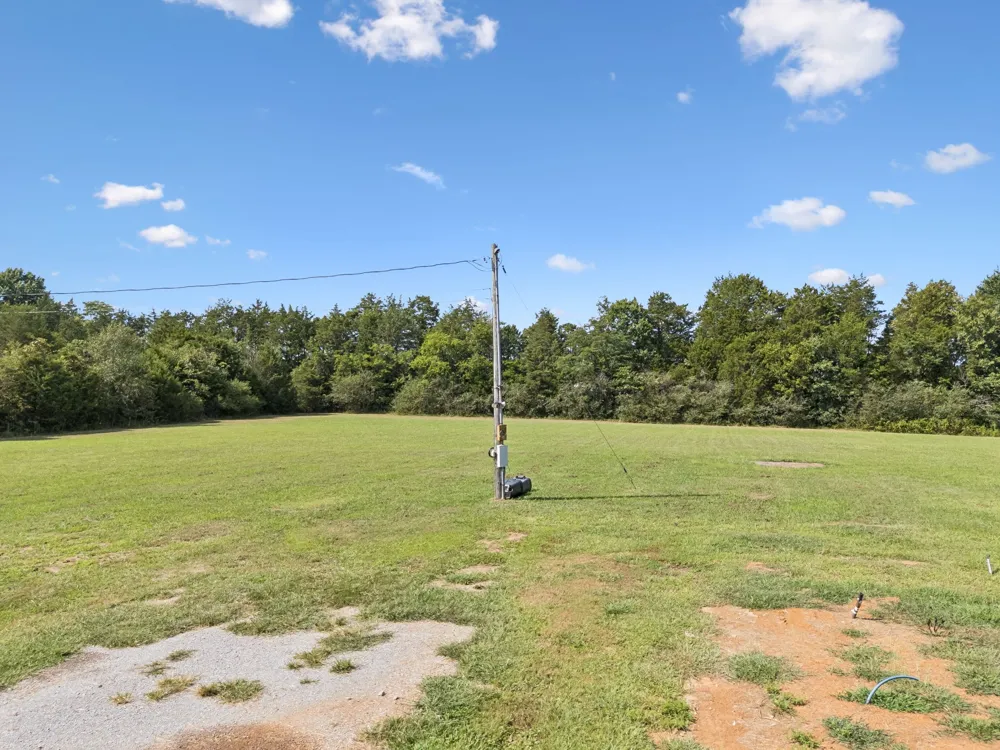 2040 Friendship Ln Chapel Hill, TN 37034