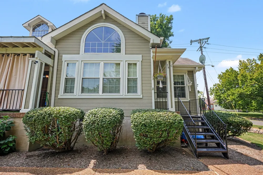 129 Cherry Hill Drive #18C Hendersonville, TN 37075