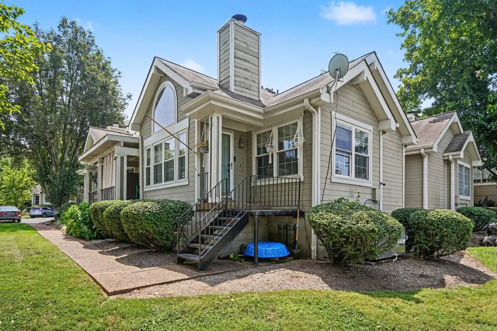 129 Cherry Hill Drive #18C Hendersonville, TN 37075