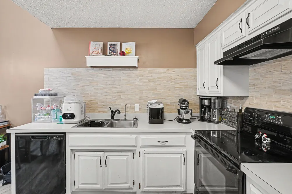 129 Cherry Hill Drive #18C Hendersonville, TN 37075