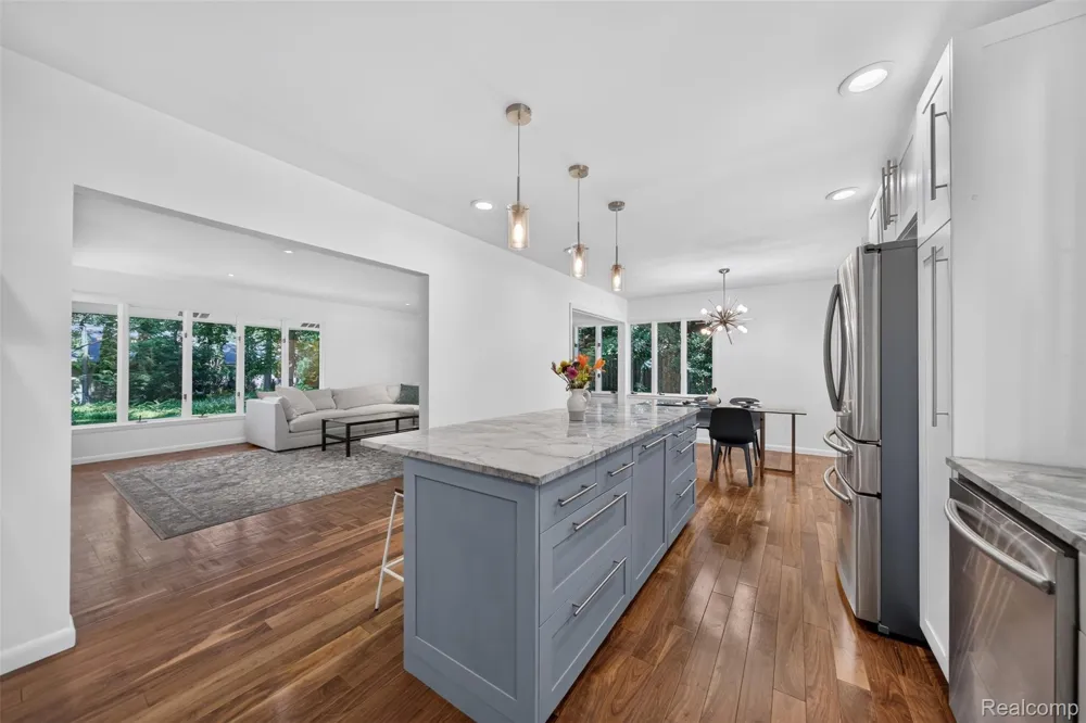 7388 Lindenmere Drive Bloomfield Hills City, MI 48301