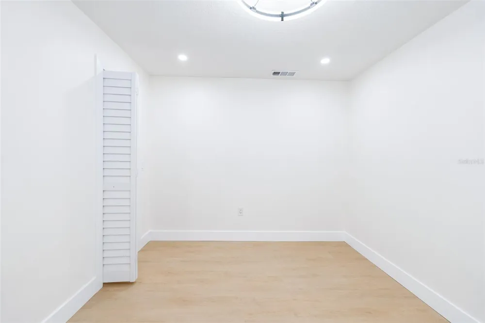 5380 PATRICIA PLACE Weeki Wachee, FL 34607