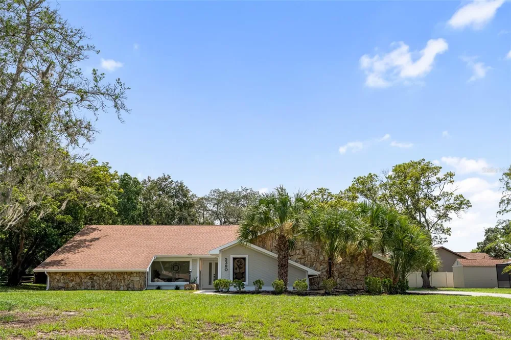 5380 PATRICIA PLACE Weeki Wachee, FL 34607
