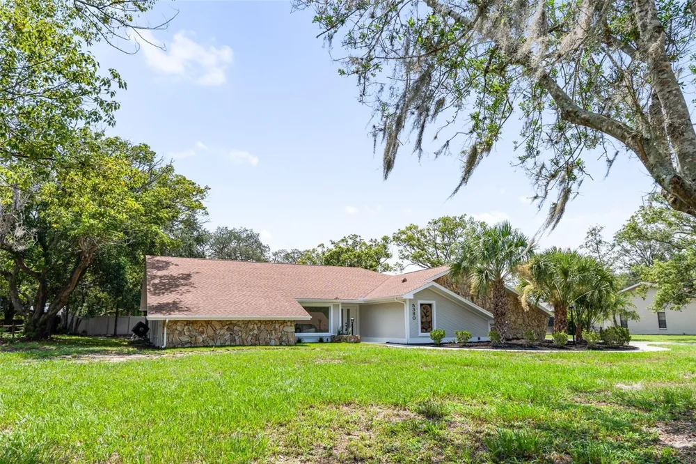 5380 PATRICIA PLACE Weeki Wachee, FL 34607
