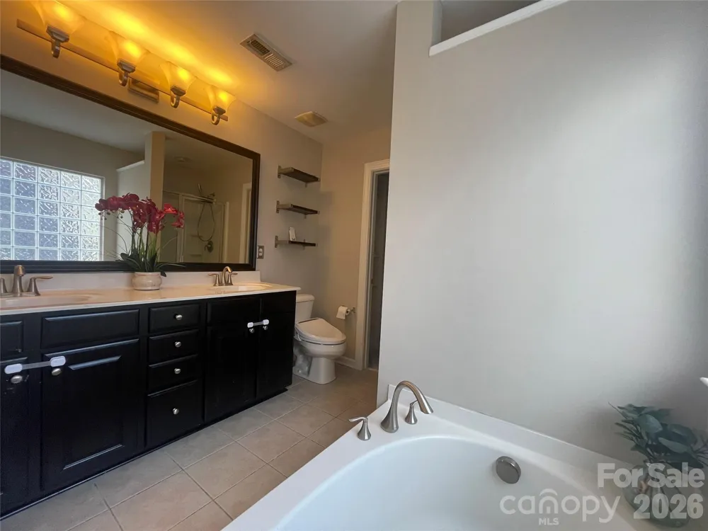 12220 Red Rust Lane Charlotte, NC 28277