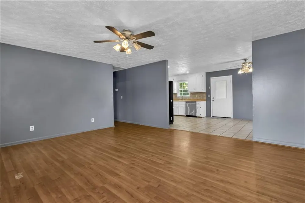 108 Lillie Lane Maysville, GA 30558