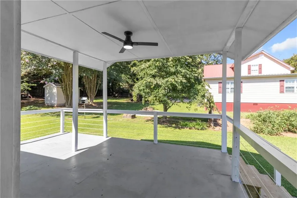 108 Lillie Lane Maysville, GA 30558