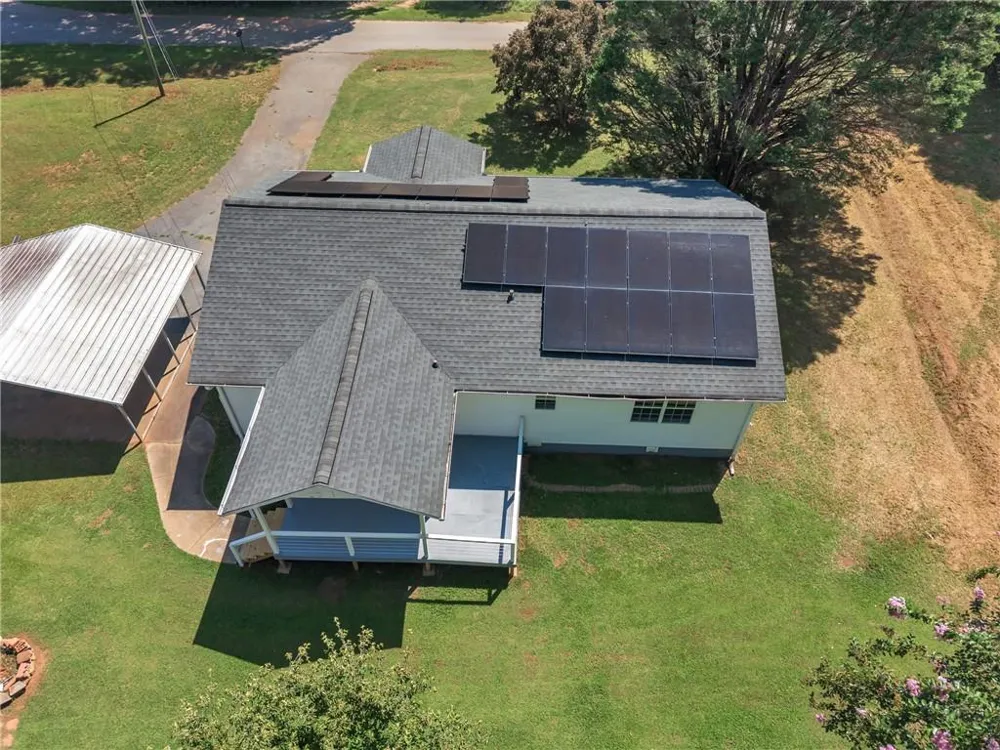 108 Lillie Lane Maysville, GA 30558