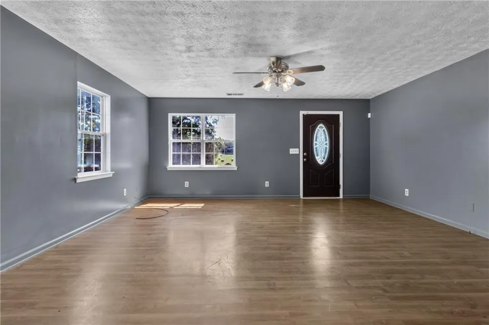 108 Lillie Lane Maysville, GA 30558