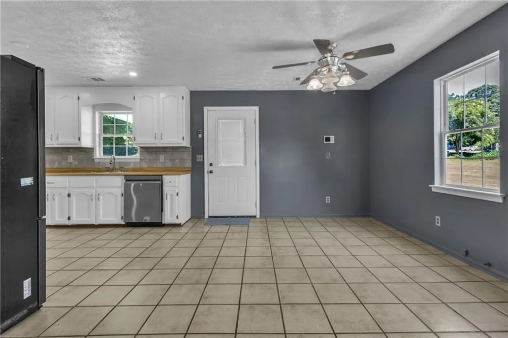 108 Lillie Lane Maysville, GA 30558