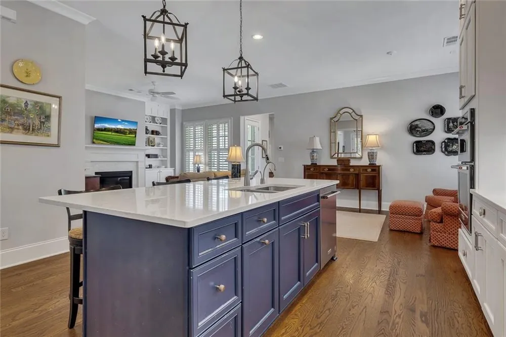 401 Reeves Street Woodstock, GA 30188