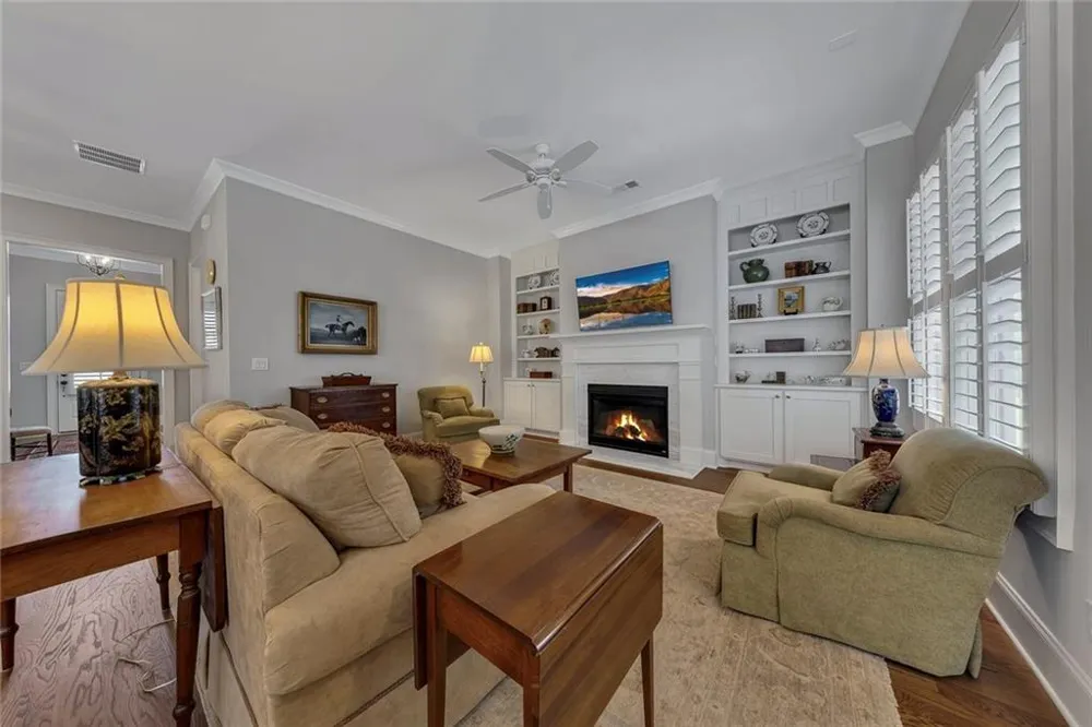 401 Reeves Street Woodstock, GA 30188