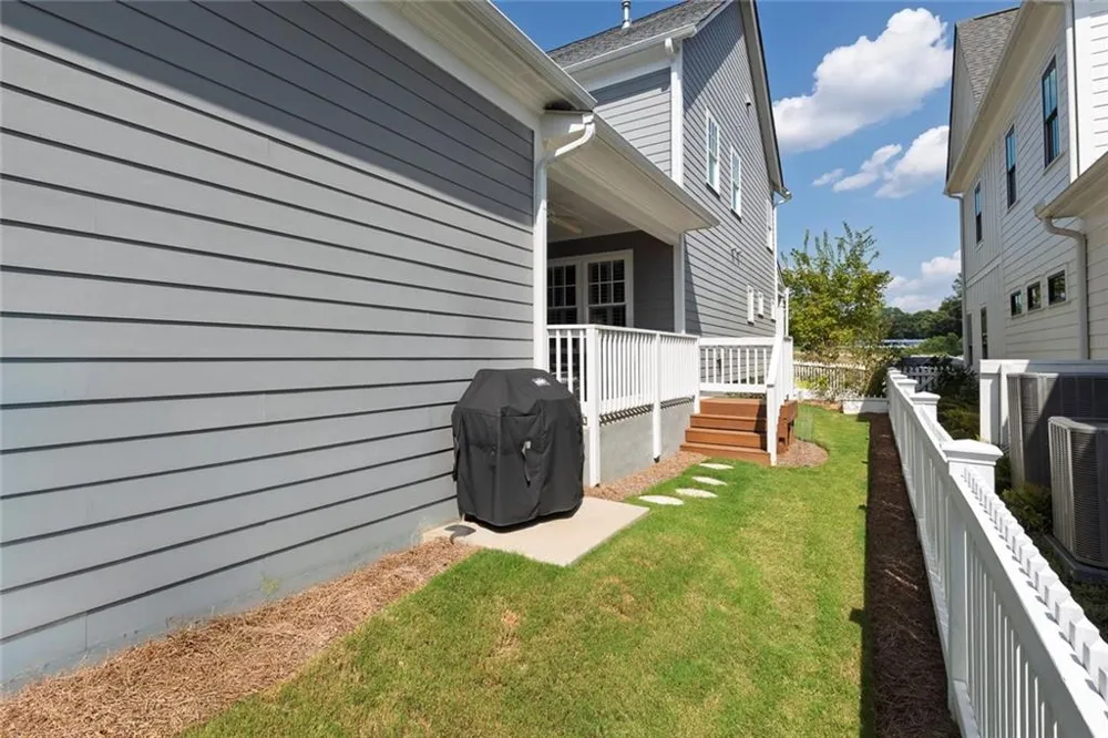 401 Reeves Street Woodstock, GA 30188