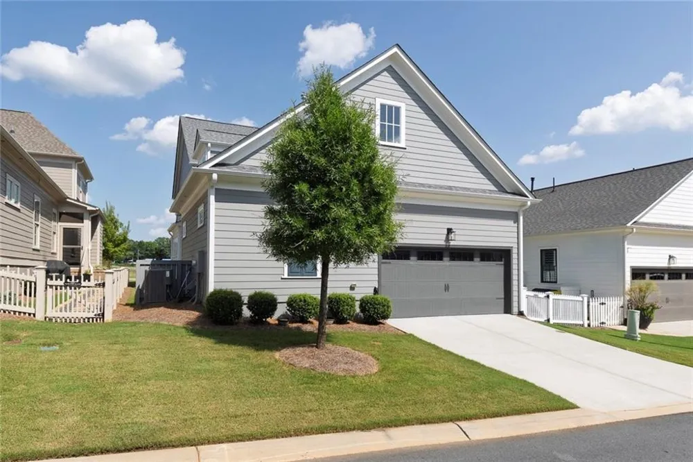 401 Reeves Street Woodstock, GA 30188