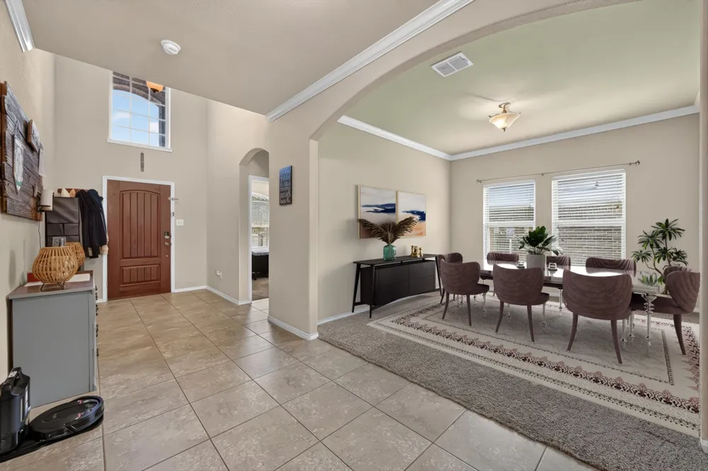 1332 Foxglove Lane Burleson, TX 76028