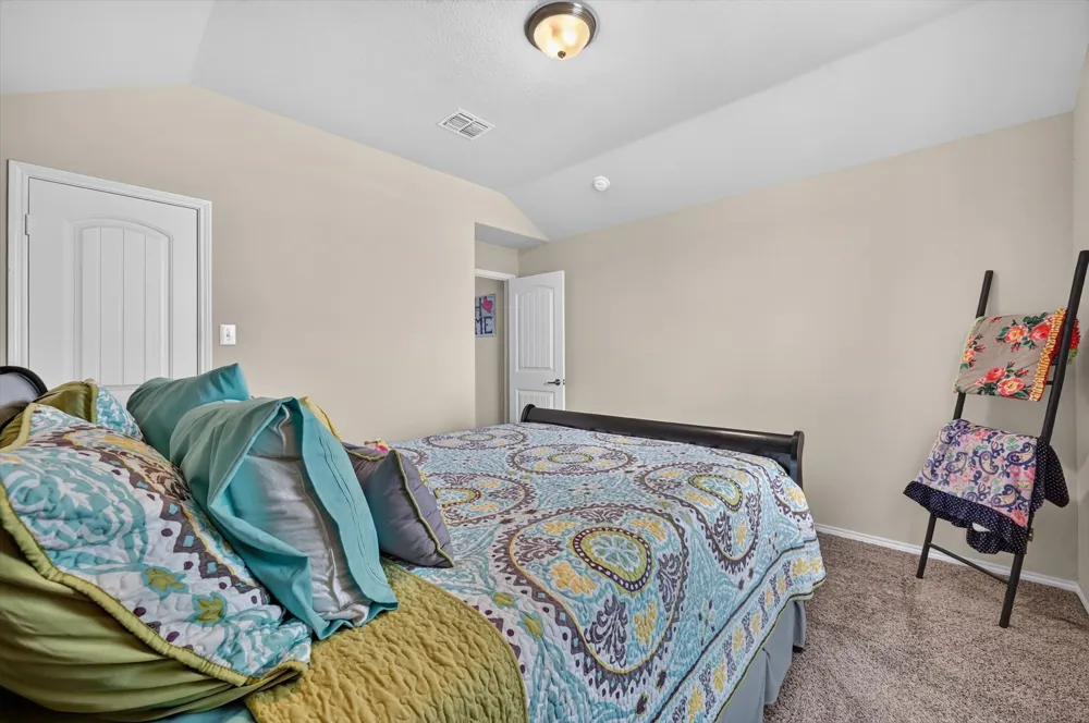 1332 Foxglove Lane Burleson, TX 76028