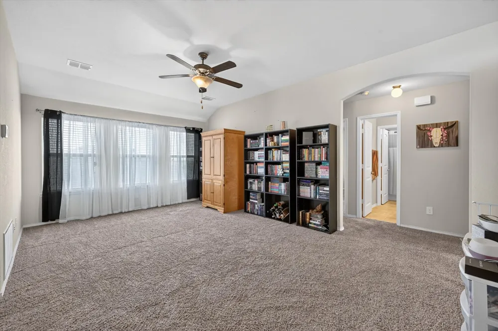 1332 Foxglove Lane Burleson, TX 76028