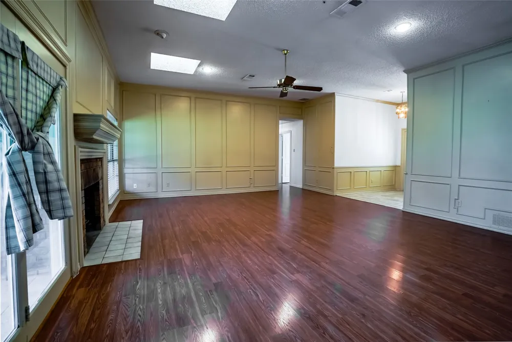 1123 Shady Oak Trail Mansfield, TX 76063