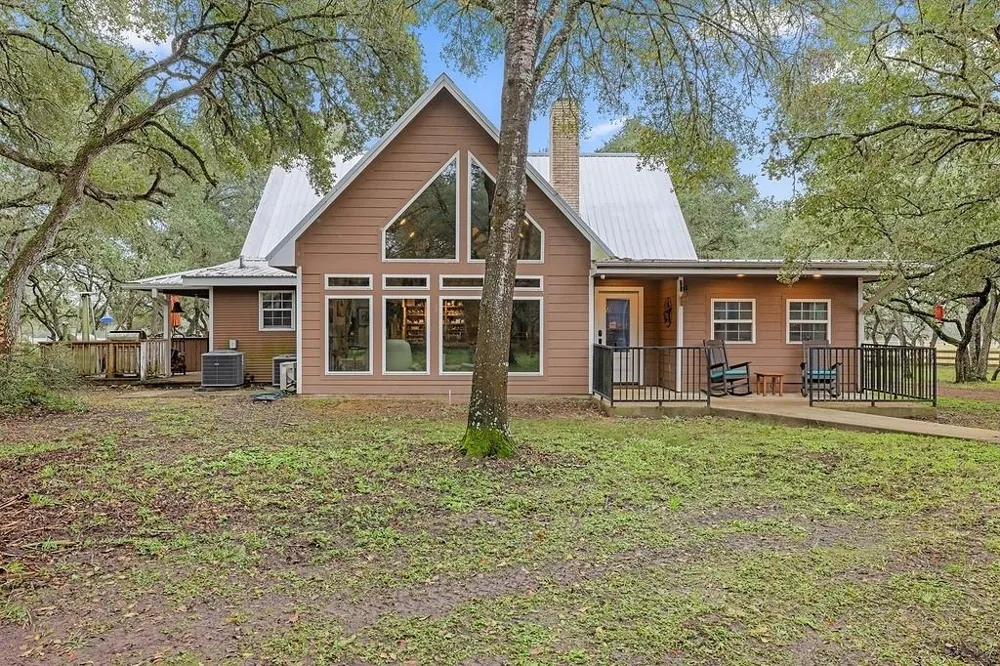 1131 Greak Road Sheridan, TX 77475