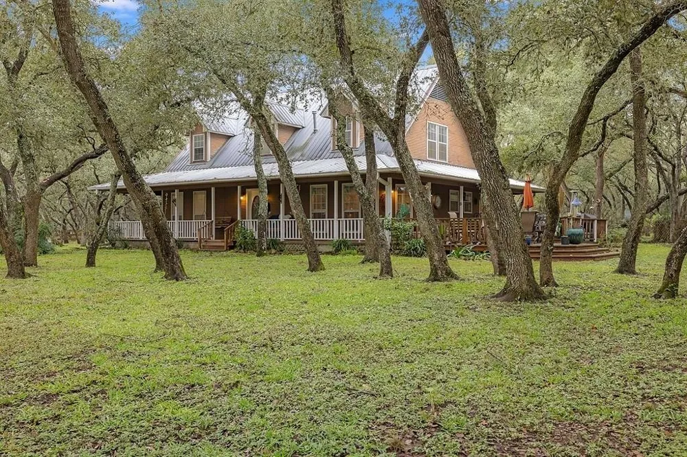 1131 Greak Road Sheridan, TX 77475
