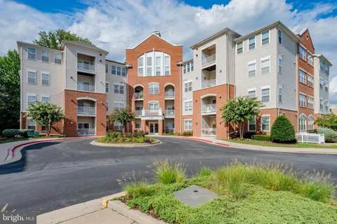 2610 CHAPEL LAKE DRIVE #312