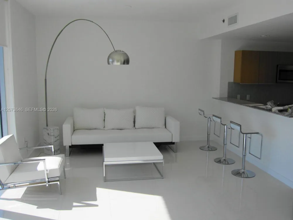 1050 Brickell Ave #2612 Miami, FL 33131