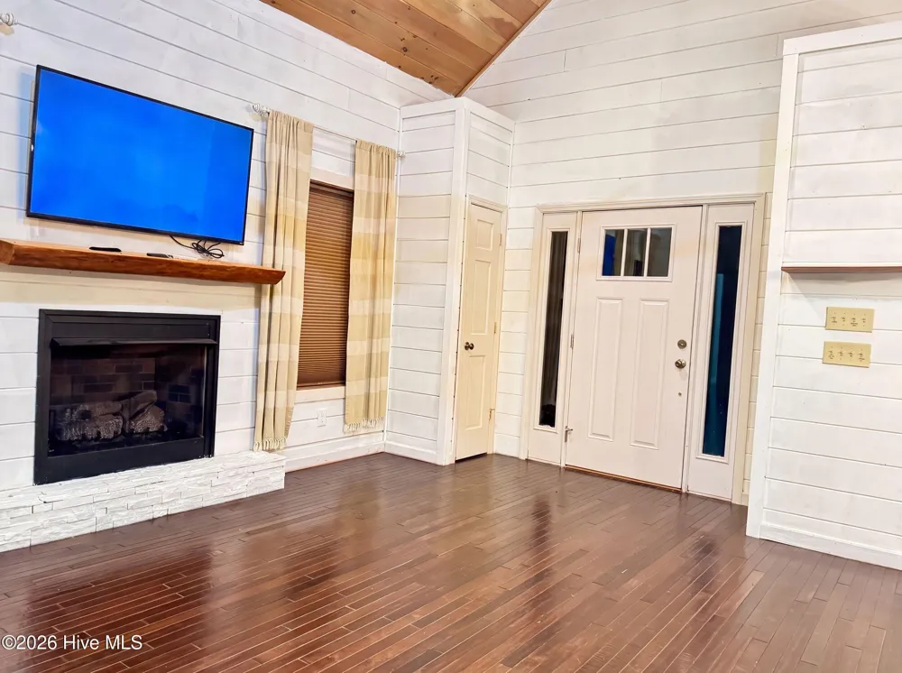 172 Gardenia Court Marble, NC 28905