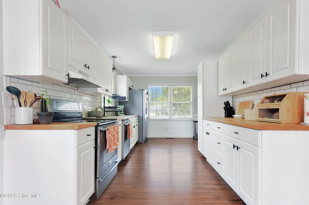 92 Fox Run Lane Autryville, NC 28318
