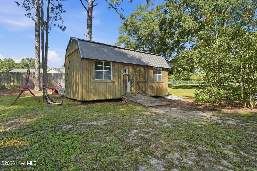 1105 Oak Avenue Hamlet, NC 28345