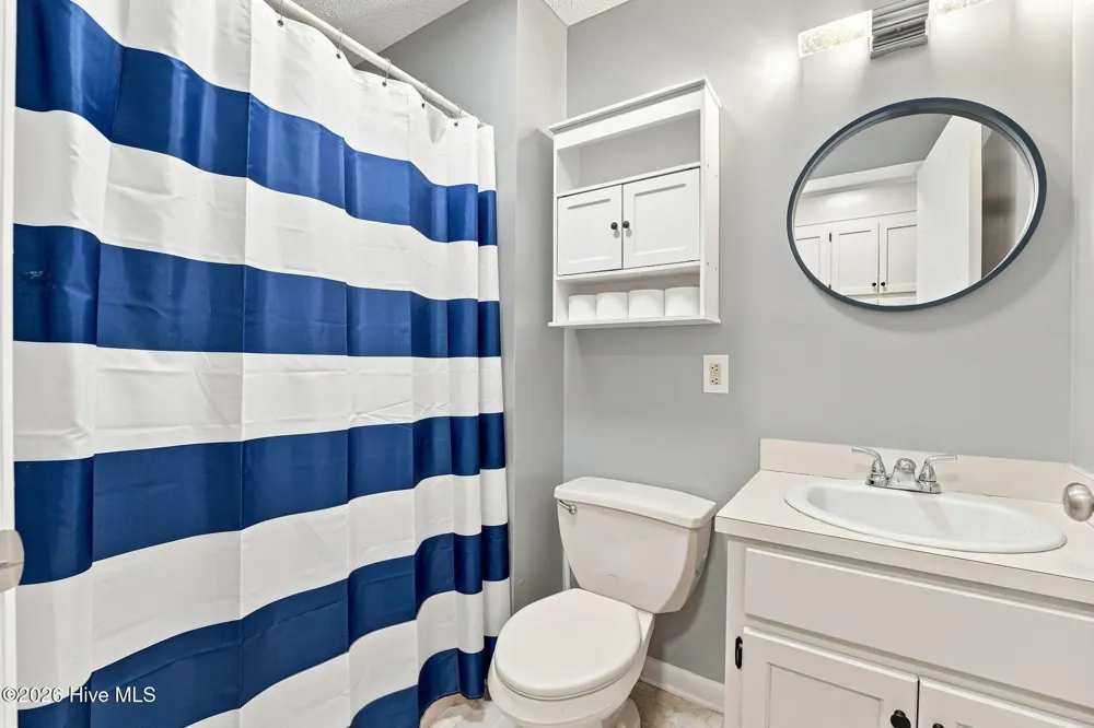 1105 Oak Avenue Hamlet, NC 28345