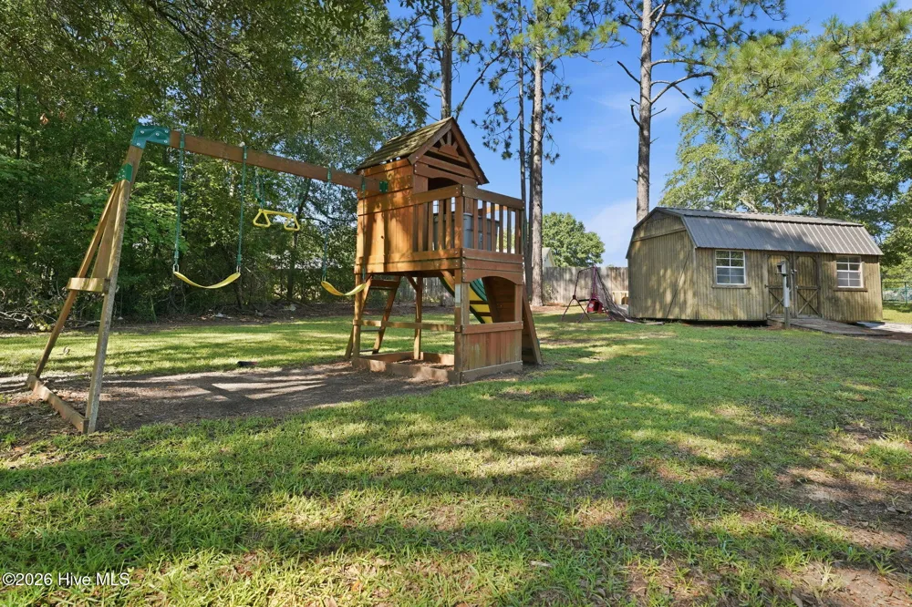 1105 Oak Avenue Hamlet, NC 28345