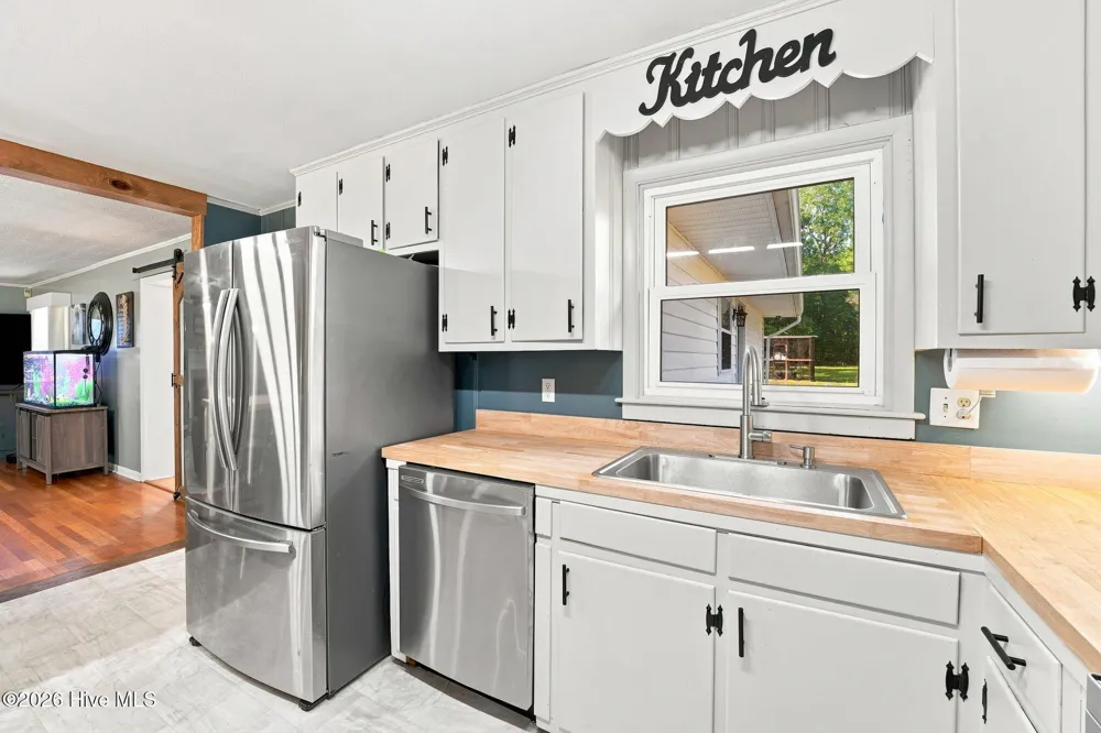 1105 Oak Avenue Hamlet, NC 28345