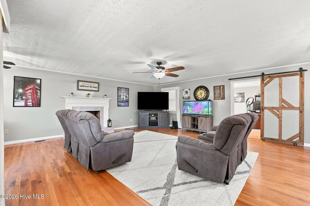 1105 Oak Avenue Hamlet, NC 28345